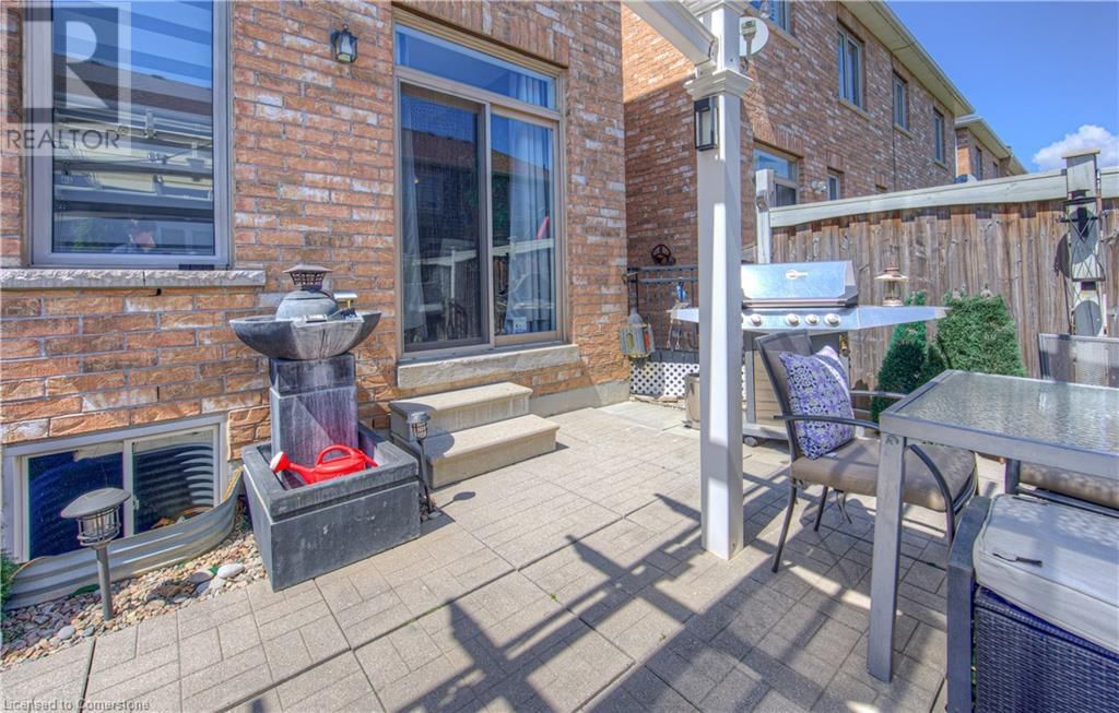 32 FORBES TERRACE Image 37