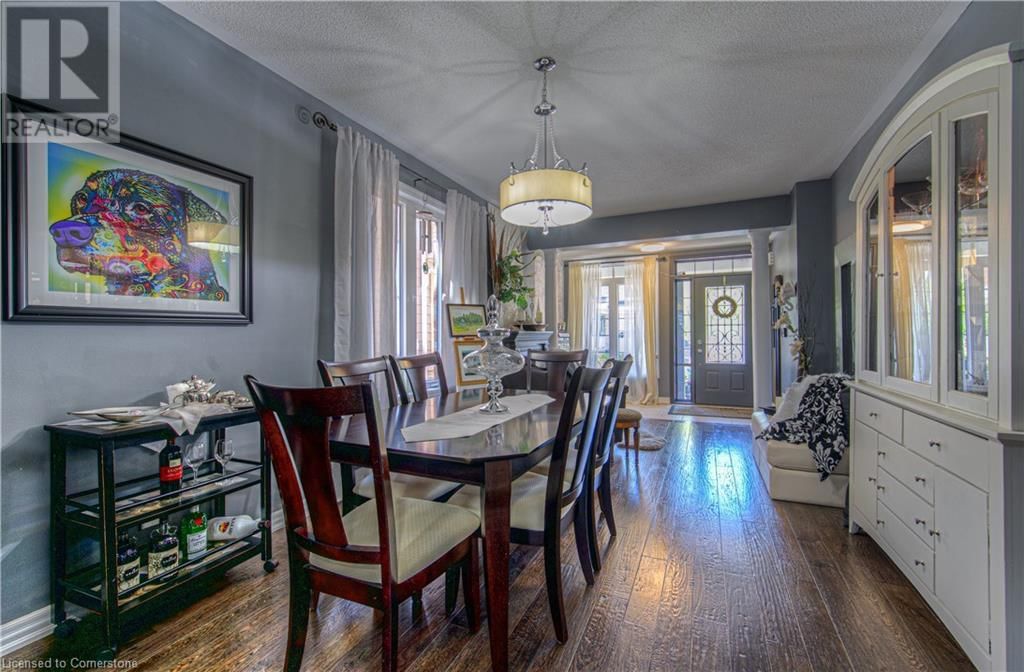 32 FORBES TERRACE Image 9