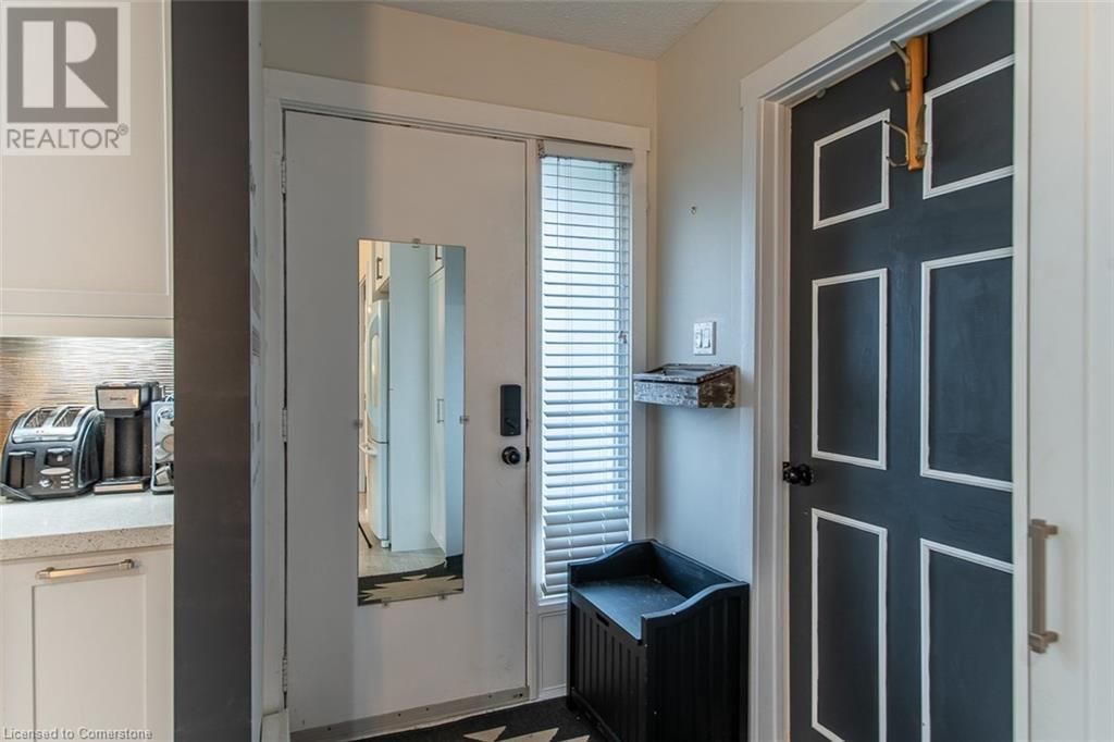 554 OXBOW CRESCENT Image 4