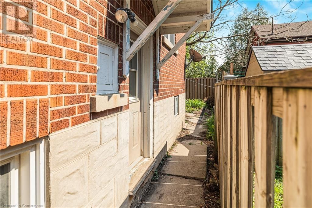 349 LUELLA STREET Image 29
