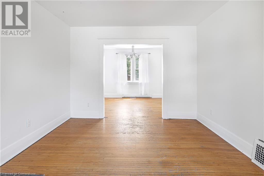 349 LUELLA STREET Image 5