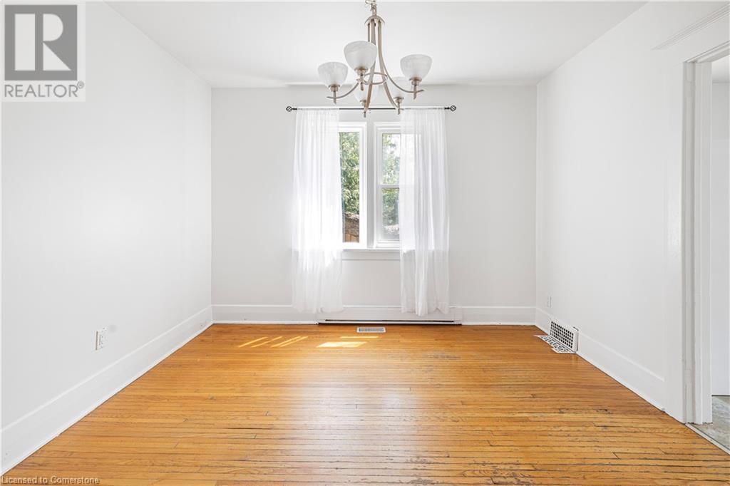 349 LUELLA STREET Image 7