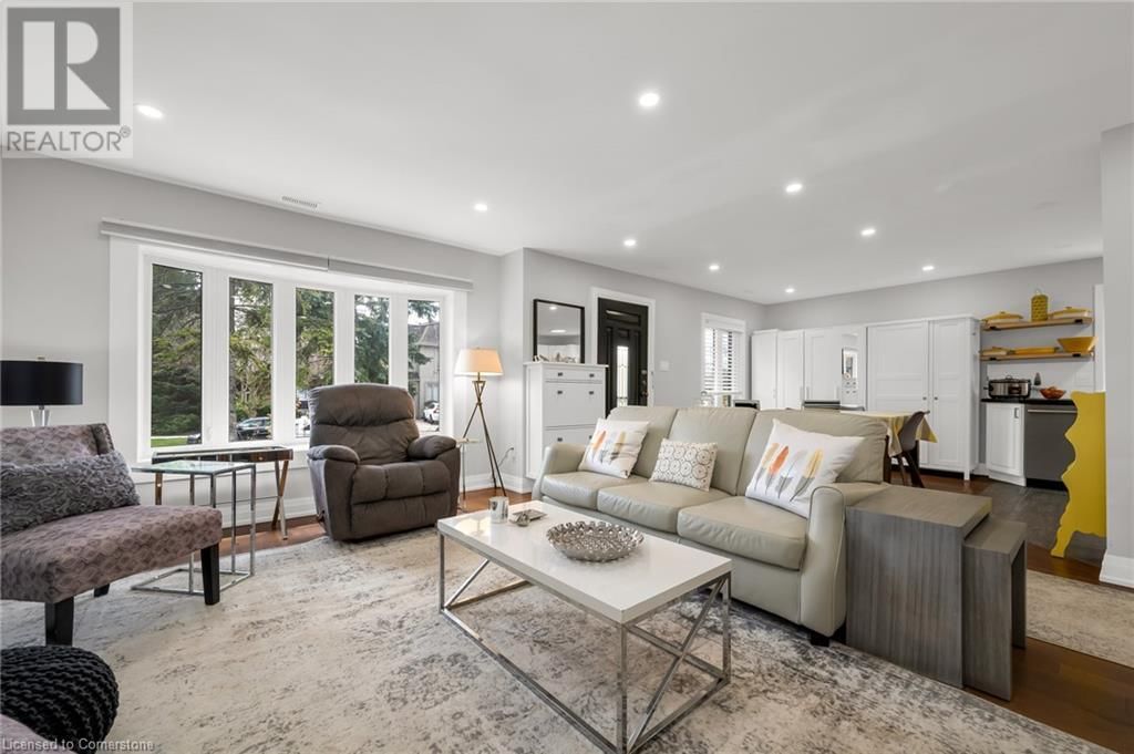 22 NORTH HEIGHTS ROAD Image 3