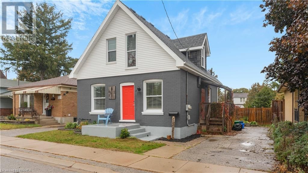 2 - 11 HUFF AVENUE Image 2