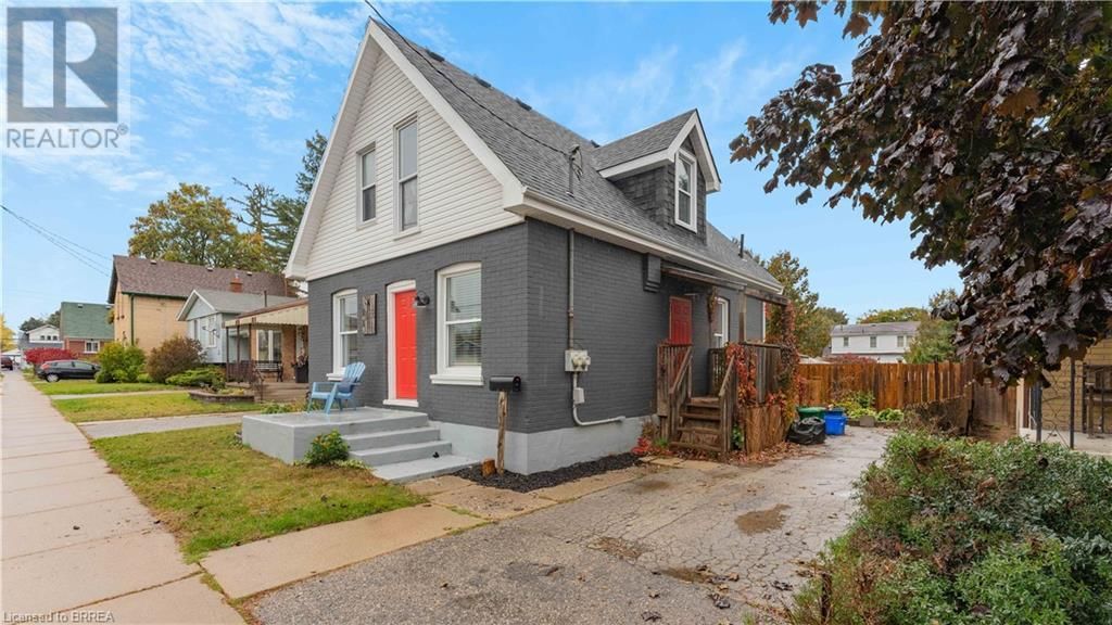 2 - 11 HUFF AVENUE Image 3