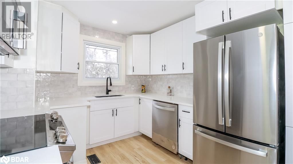 255 CALFORD ST STREET Image 13