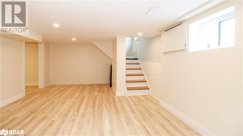 255 CALFORD ST STREET Image 23