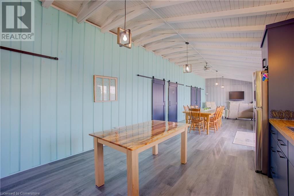 137 ROAD 100 Image 11
