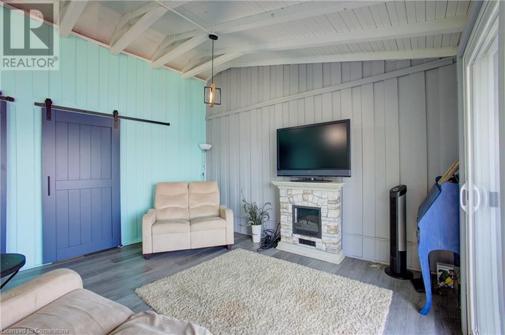 137 ROAD 100 Image 17