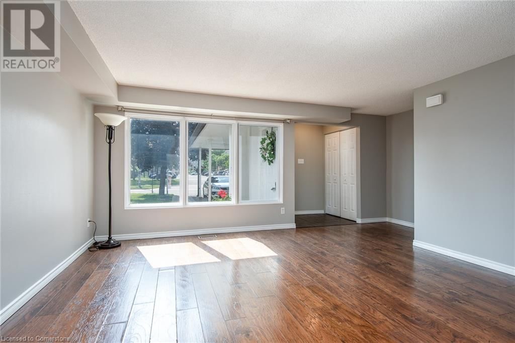 323 PRESTON PARKWAY Image 11