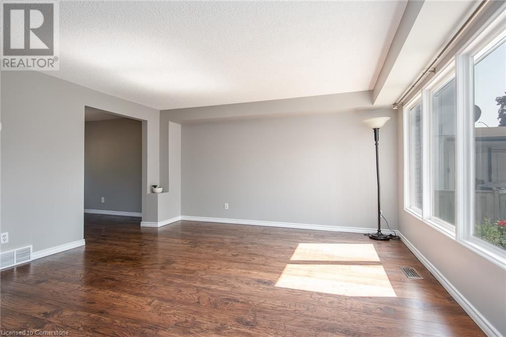 323 PRESTON PARKWAY Image 14
