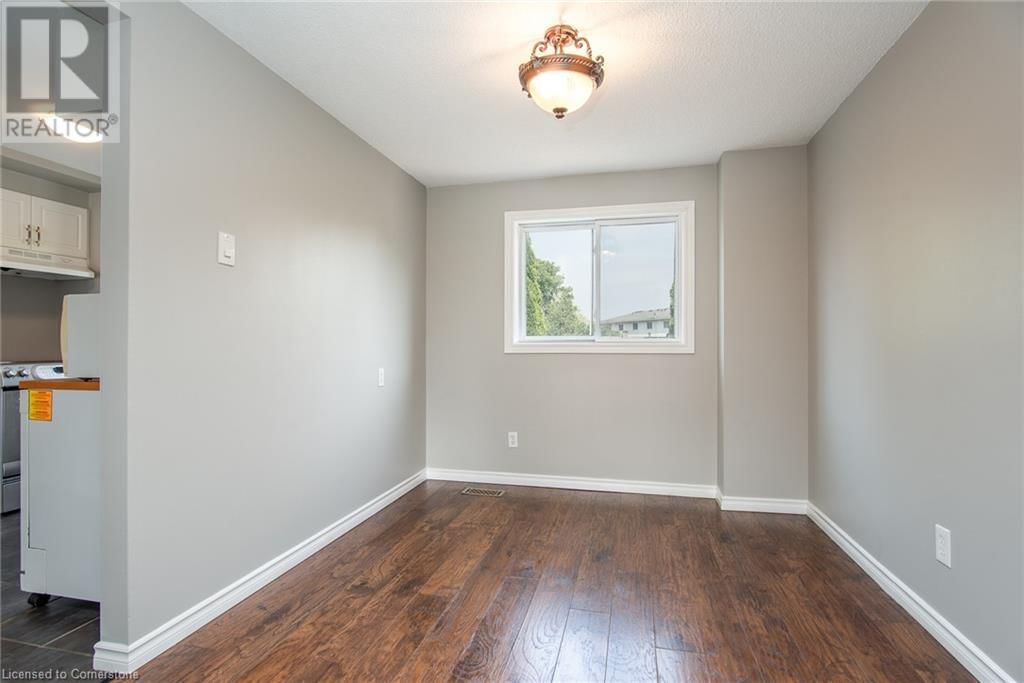 323 PRESTON PARKWAY Image 17