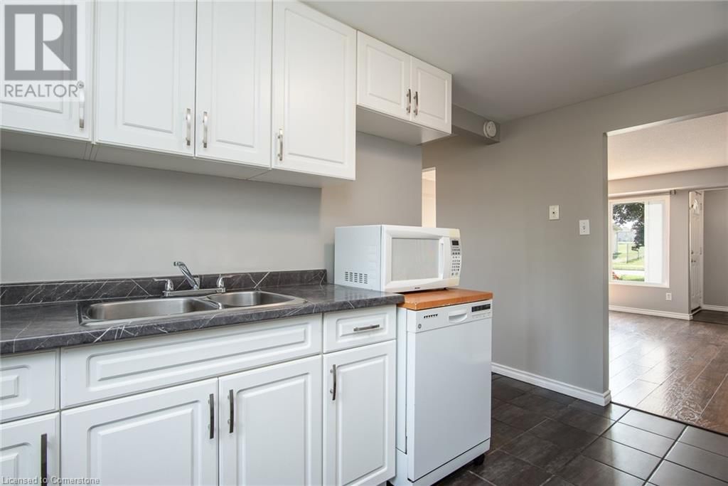 323 PRESTON PARKWAY Image 23