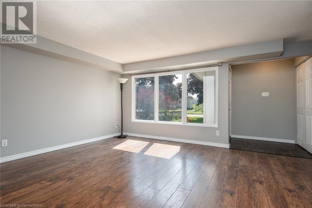 323 PRESTON PARKWAY Image 6