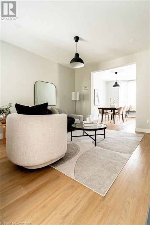 58 MARGARET STREET Image 13