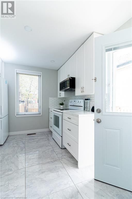 58 MARGARET STREET Image 23