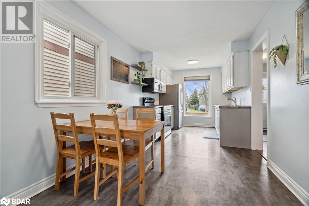 47 JANICE DRIVE Image 10