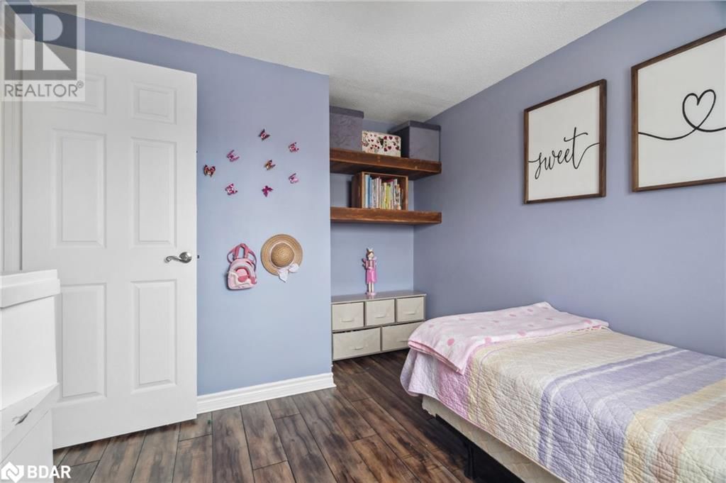 47 JANICE DRIVE Image 15