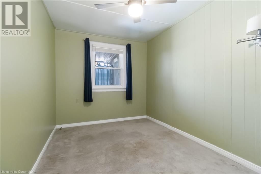 24 MELVILLE LANE Image 19