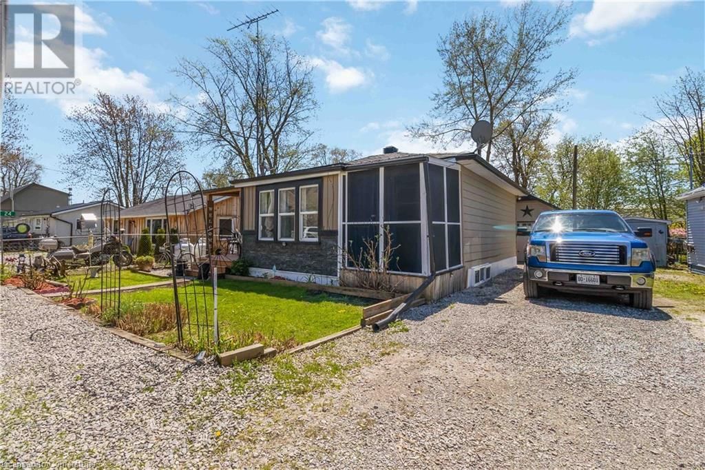 24 MELVILLE LANE Image 2