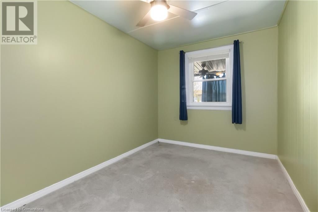 24 MELVILLE LANE Image 20