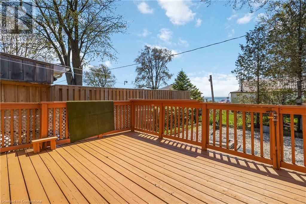 24 MELVILLE LANE Image 5