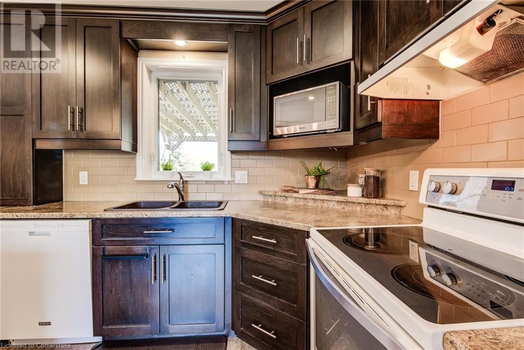 5478 BROWN STREET Image 21