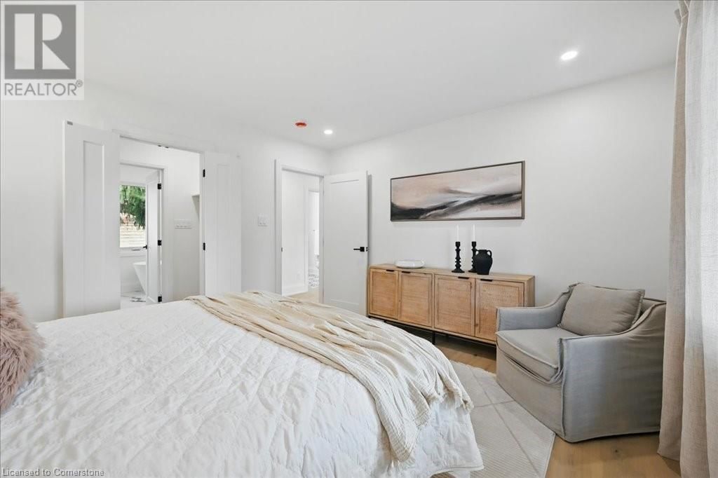 869 CONDOR DRIVE Image 24