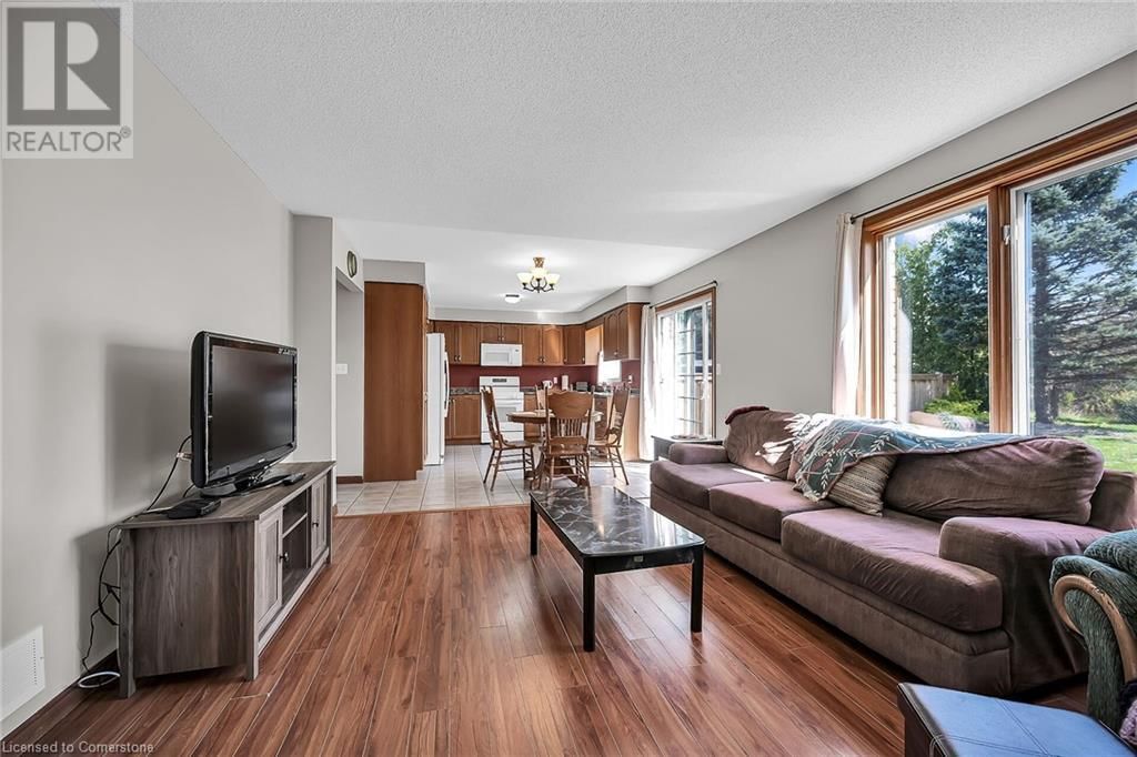 43 JAMIESON DRIVE Image 18