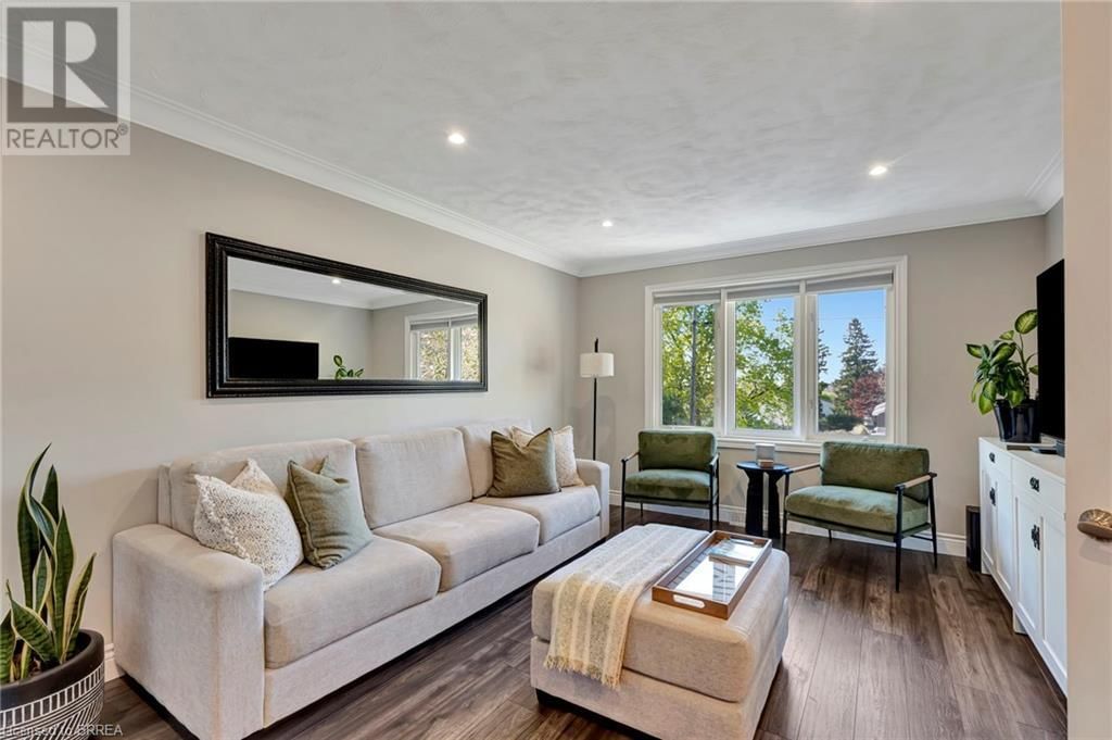 5 ELIZABETH STREET Image 25