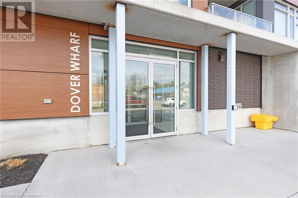 203 - 38 HARBOUR STREET Image 2