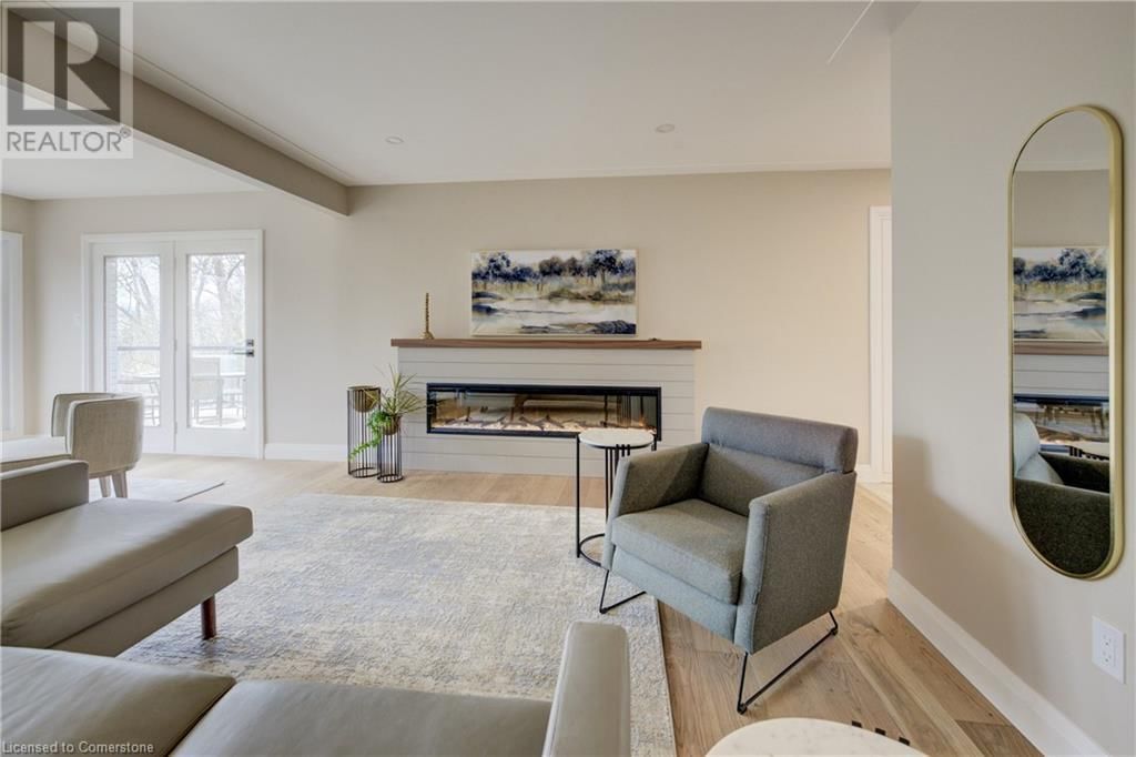 279 FERNDALE PLACE Image 30
