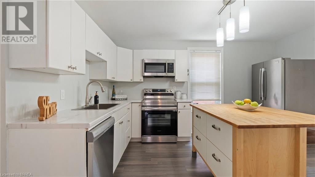 31 FOSTER STREET Image 13
