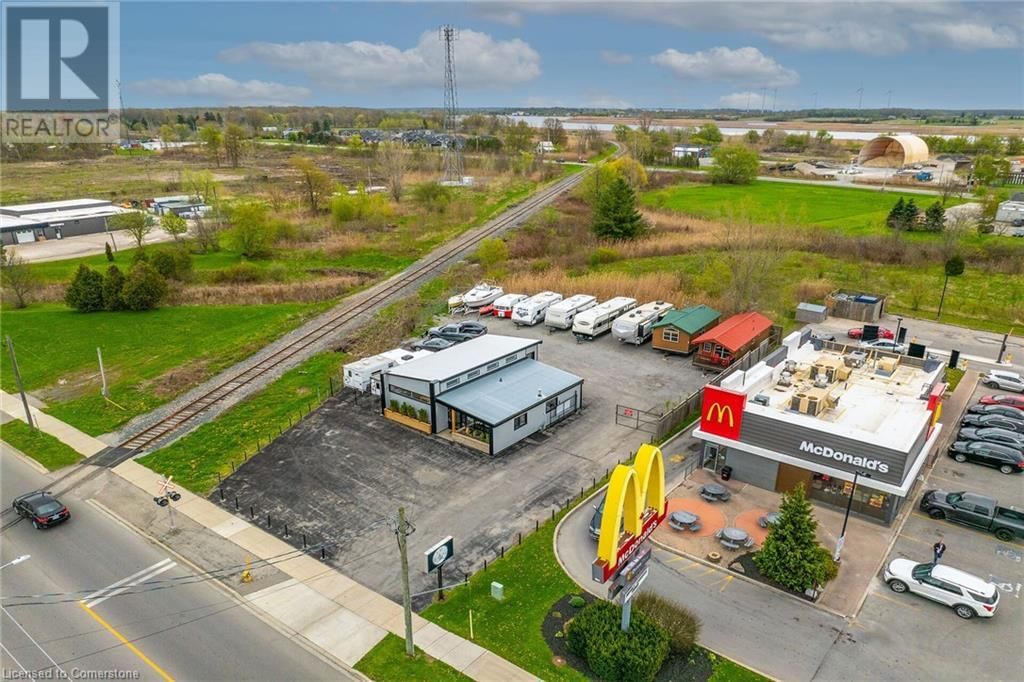 628 BROAD STREET EAST Image 36