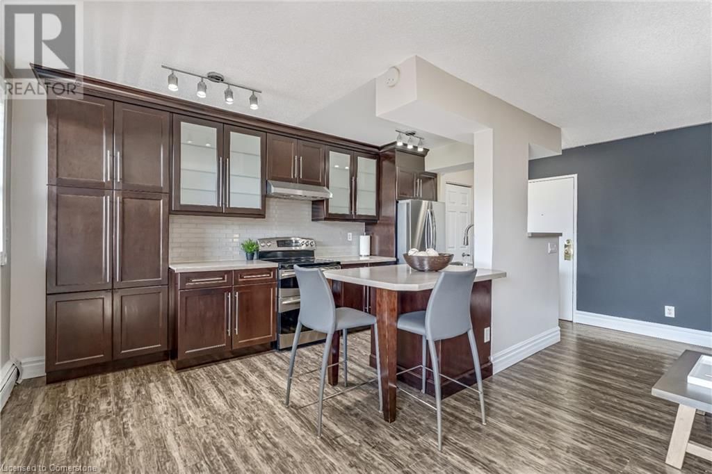 502 - 851 QUEENSTON ROAD Image 2