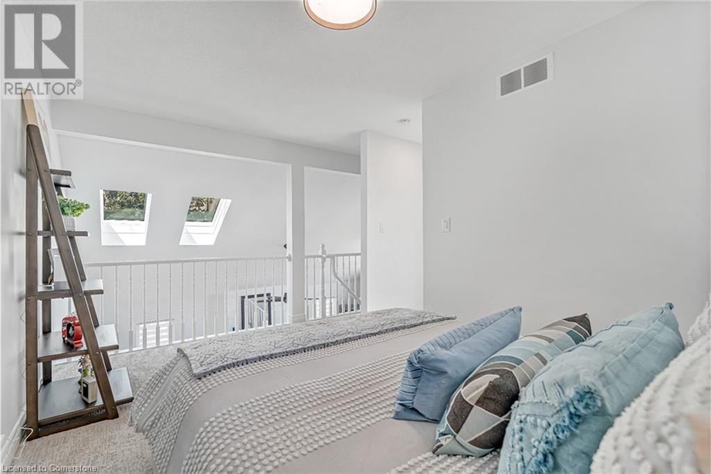 168 CARLTON STREET Image 20