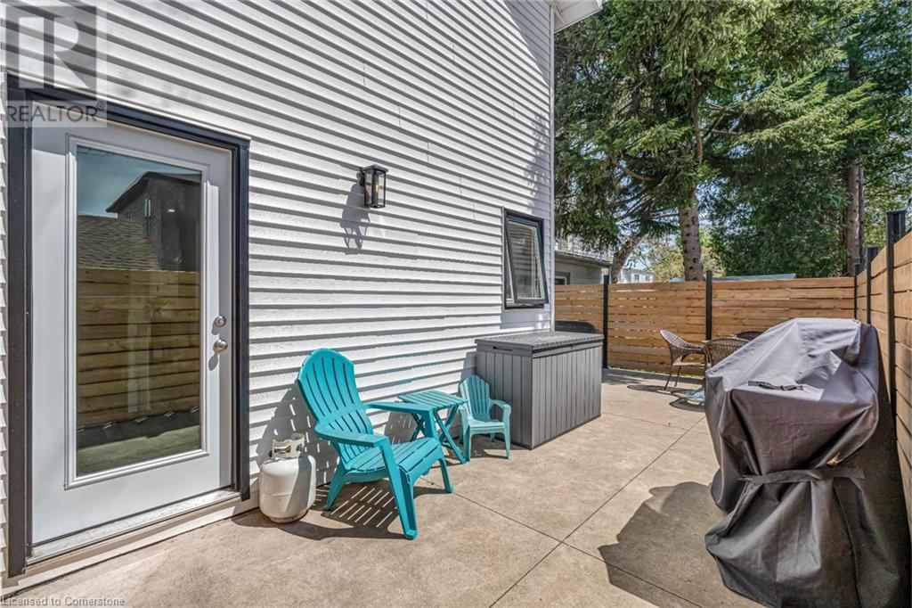 168 CARLTON STREET Image 30