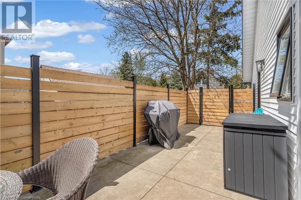 168 CARLTON STREET Image 31