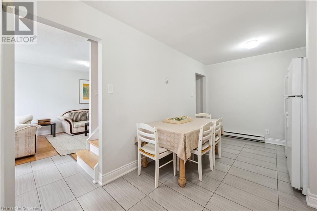 13 - 453 ALBERT STREET Image 14