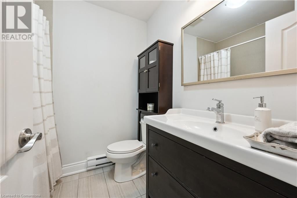 13 - 453 ALBERT STREET Image 24