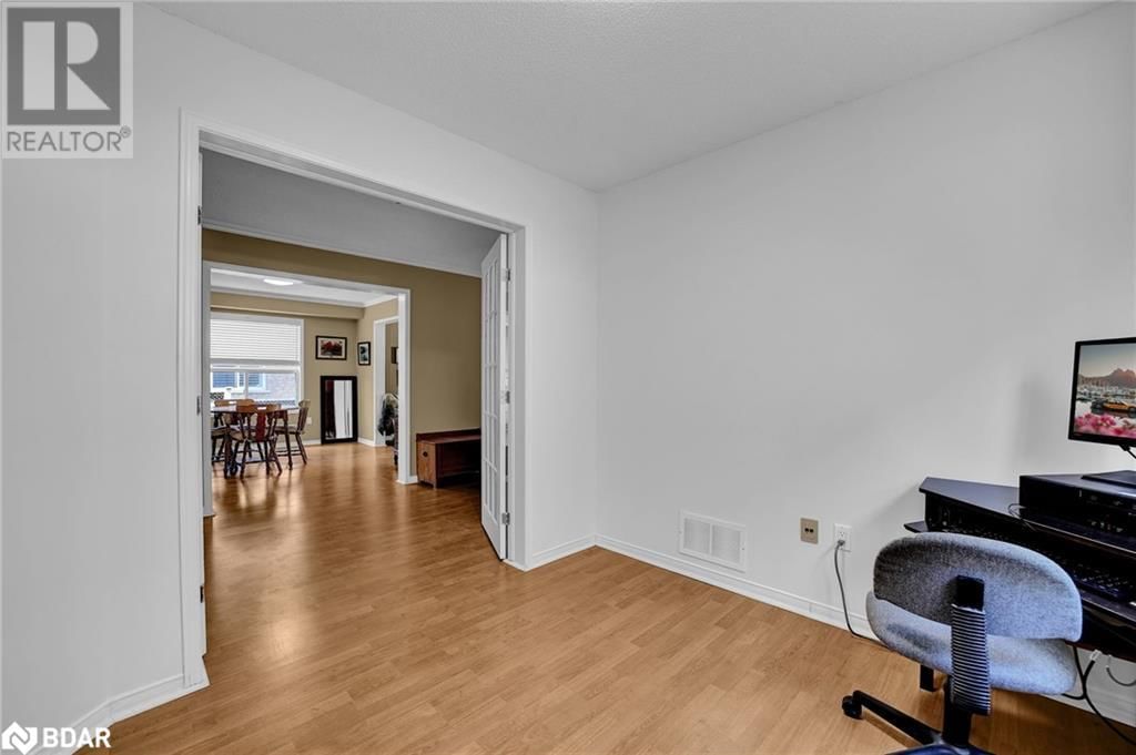 59 KINGSRIDGE ROAD Image 18