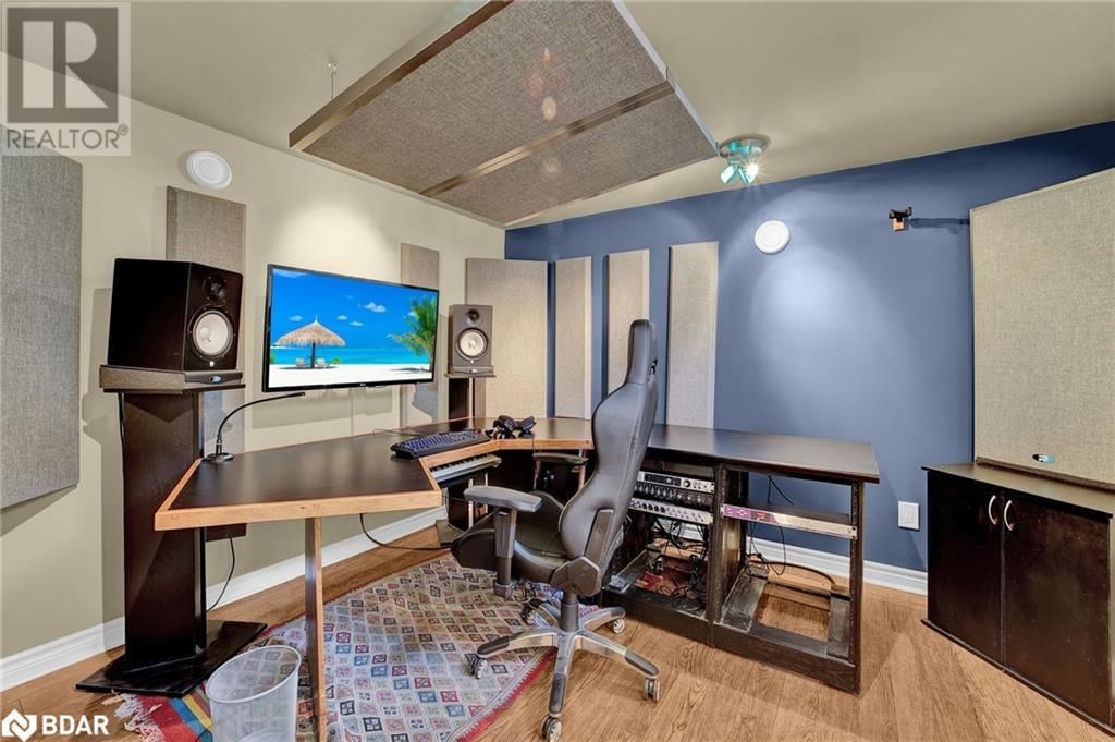 59 KINGSRIDGE ROAD Image 35