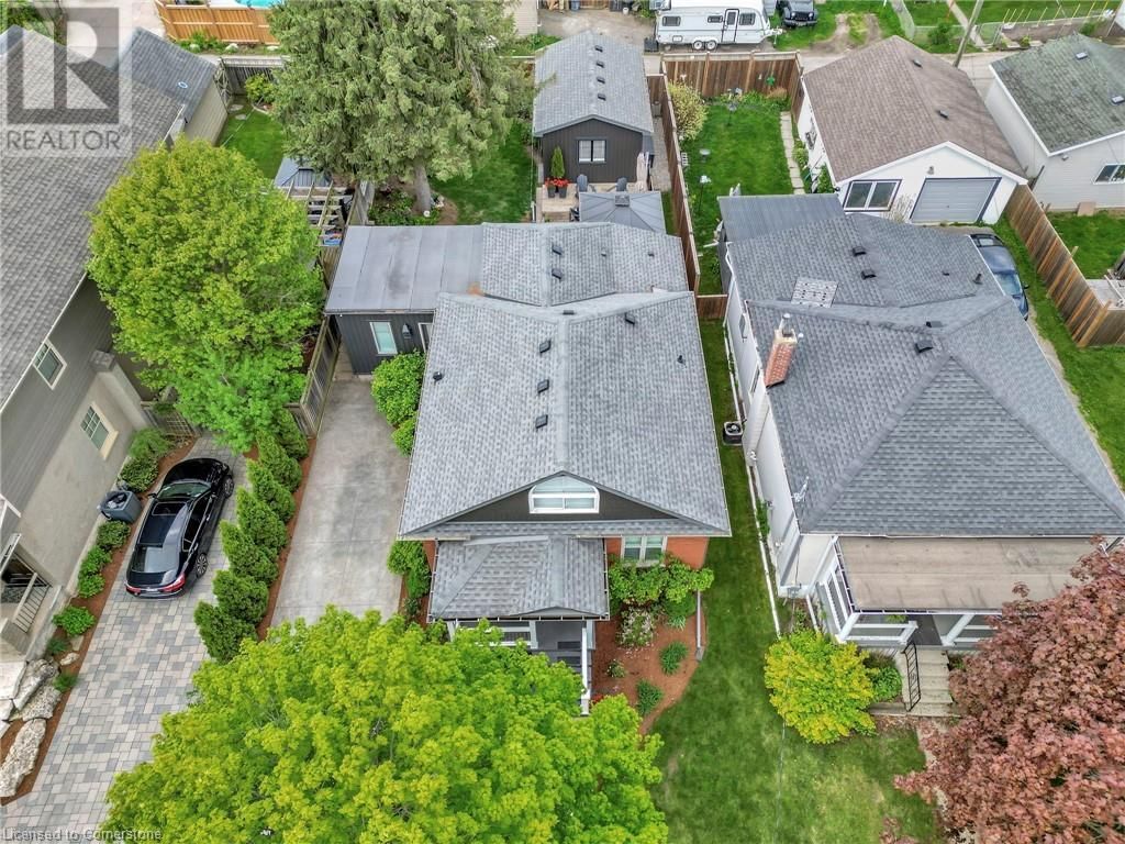 64 ABERDEEN ROAD SOUTH Image 36