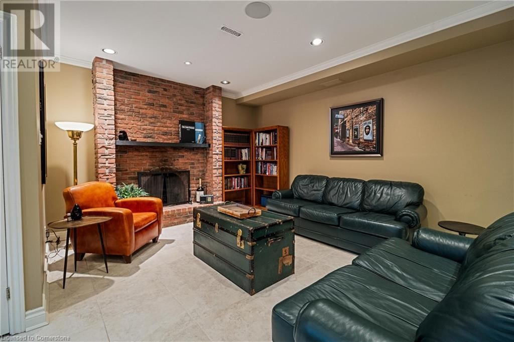 56 CAMEO STREET Image 40