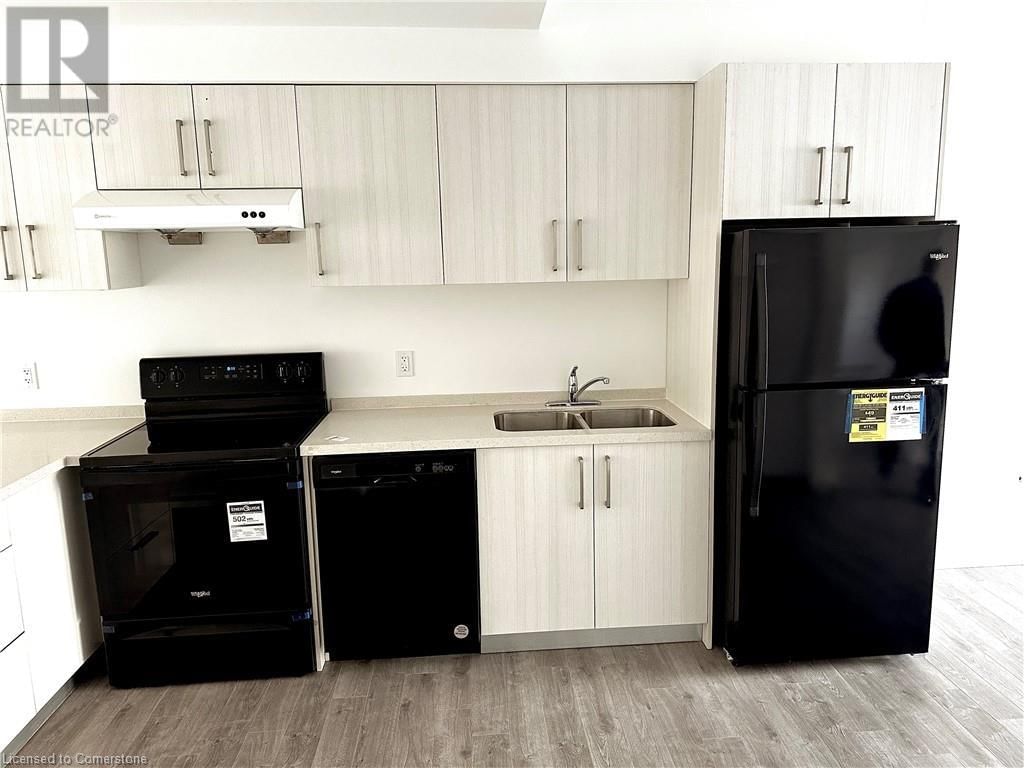 96 HIGHRIVER TRAIL Image 2