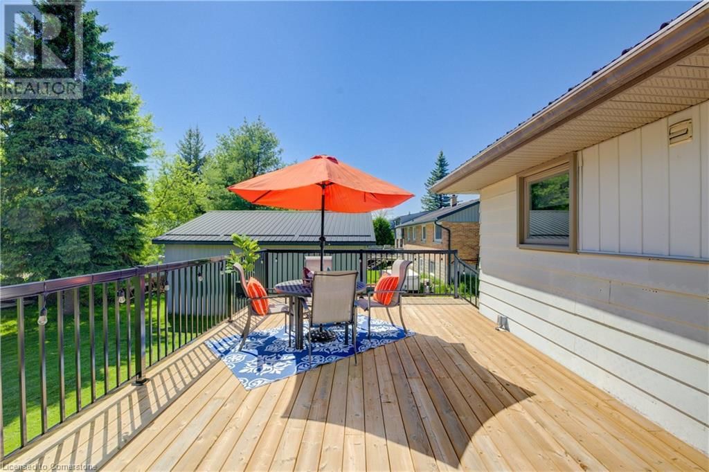1076 HENRY STREET Image 38