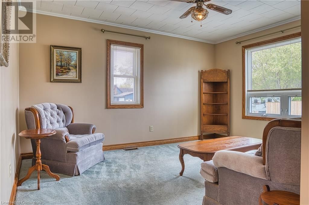 190 ELM AVENUE NORTH Image 15