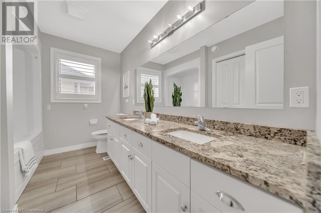 11 WILLOWRUN DRIVE Image 27