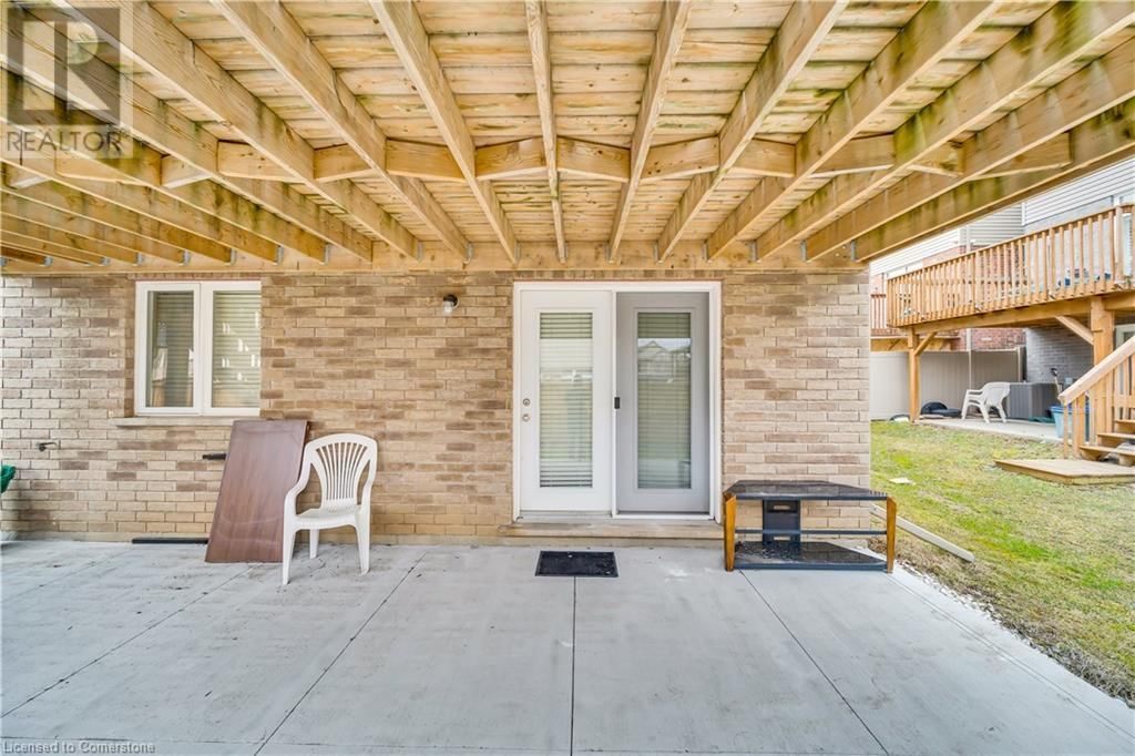 11 WILLOWRUN DRIVE Image 45