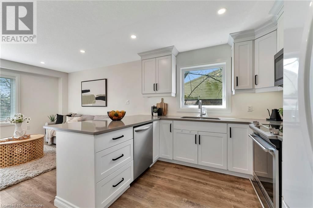 2211 WILLIAM SHAKESPEARE STREET Image 5
